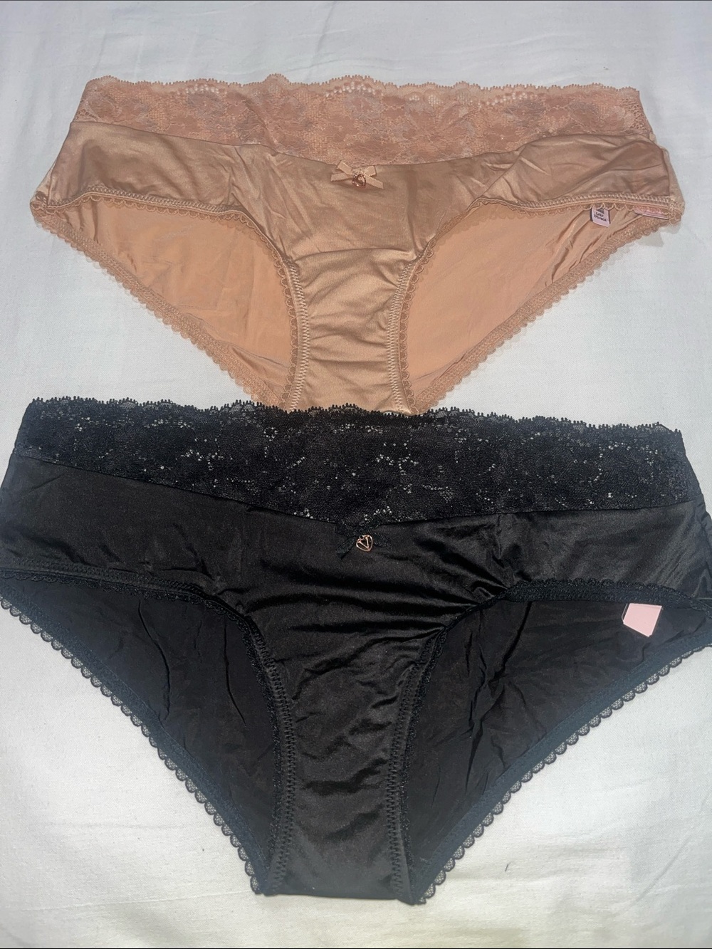 Victoria's Secret Body By Victoria Lace Hiphugger / Hipster Panty Set, Pack of 2